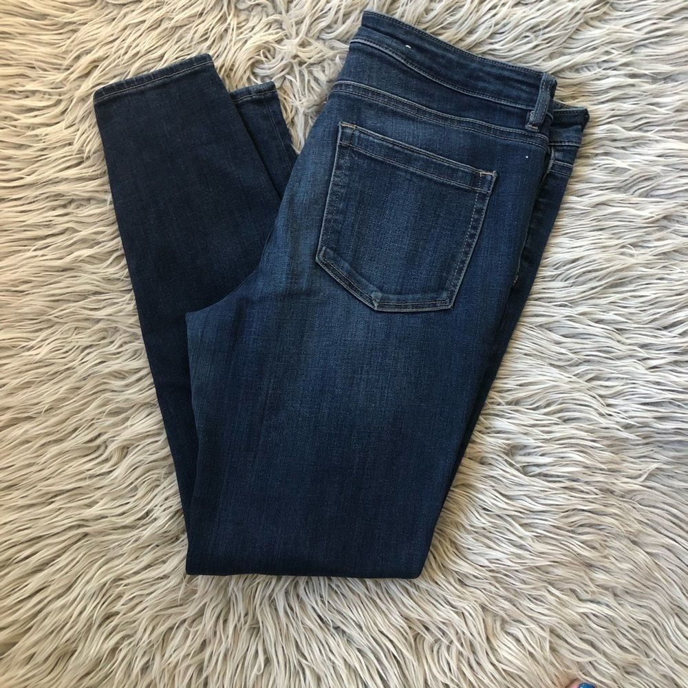 🔴 2 for $25 Almost famous women’s jeans high rise skinny size 11